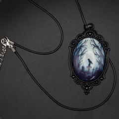 AradiaCrowNecklaceSide