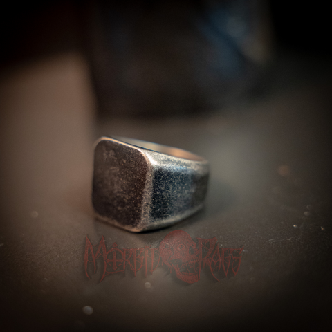 Basil Stone Ring | Morbid Rags