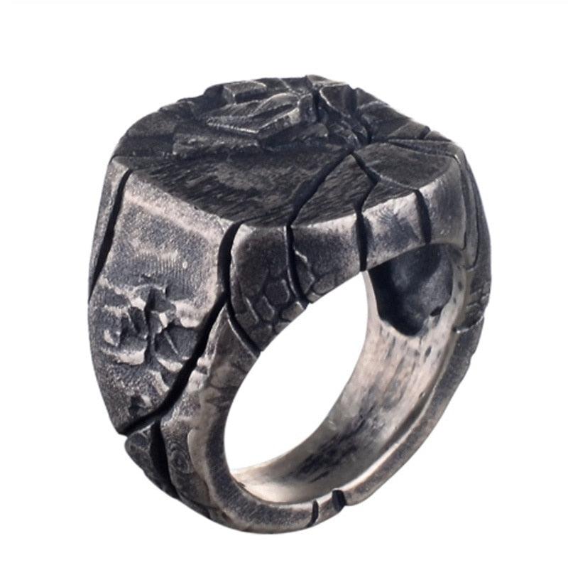 Hawthorne Broken Stone Ring | Morbid Rags