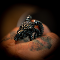 Inigo Goat Skull Ring Side