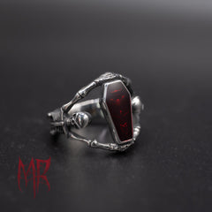 Mortimer Coffin Ring Side