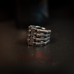 Rainier Spine Ring Macro