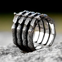 Rainier Spine Ring | Morbid Rags