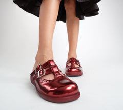 Chocolaticas® Chrome Crush Crimson Women's Clog